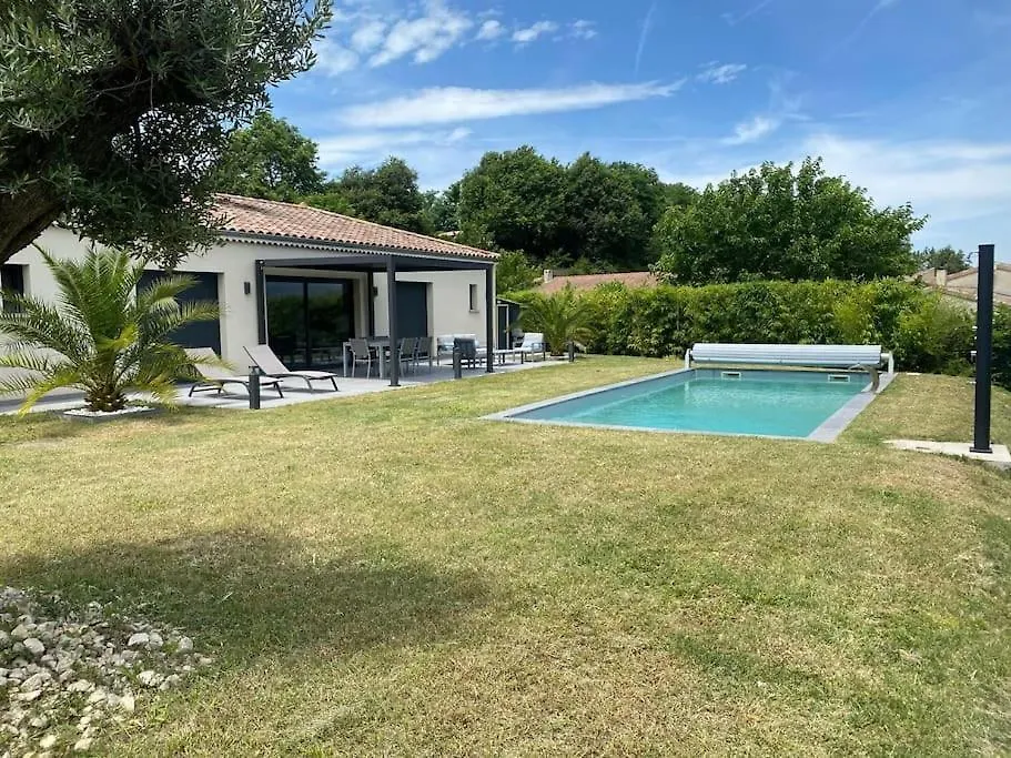 Magnifique Villa Avec Piscine, Jacuzzi Et Baignoire Balneo Upie 0*,