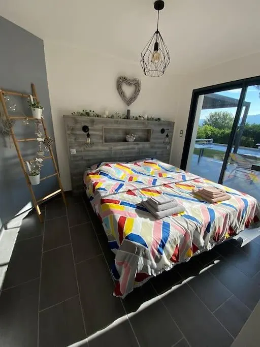 Magnifique Villa Avec Piscine, Jacuzzi Et Baignoire Balneo Upie