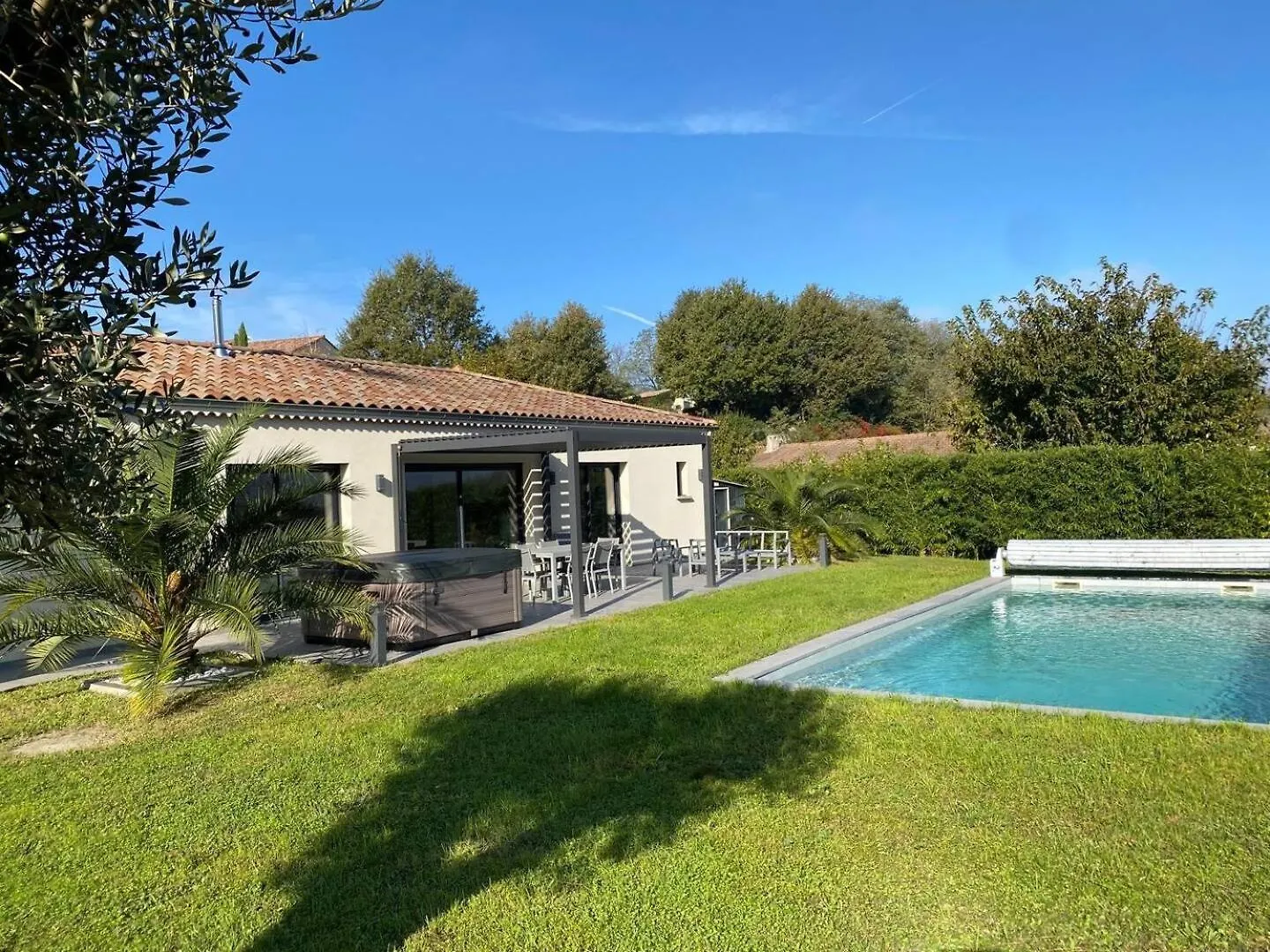 Magnifique Villa Avec Piscine, Jacuzzi Et Baignoire Balneo Upie 0*,  Frankrike